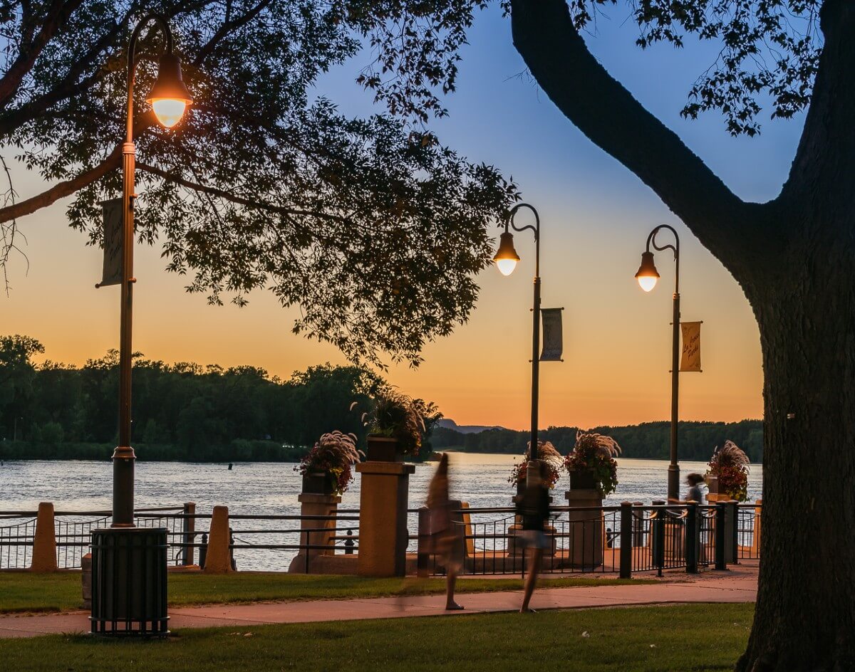 Outdoor Lighting Outages Municipalities Trade Partners Xcel Energy